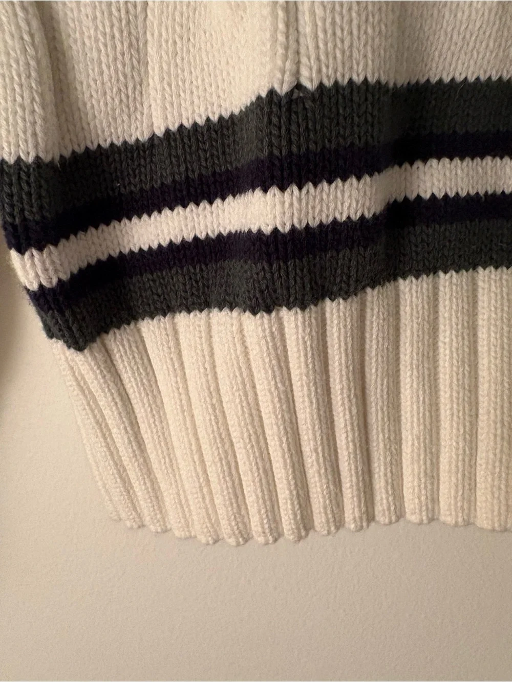 Wilson Cream Cable-Knit V-Neck Sweater with Navy Trim